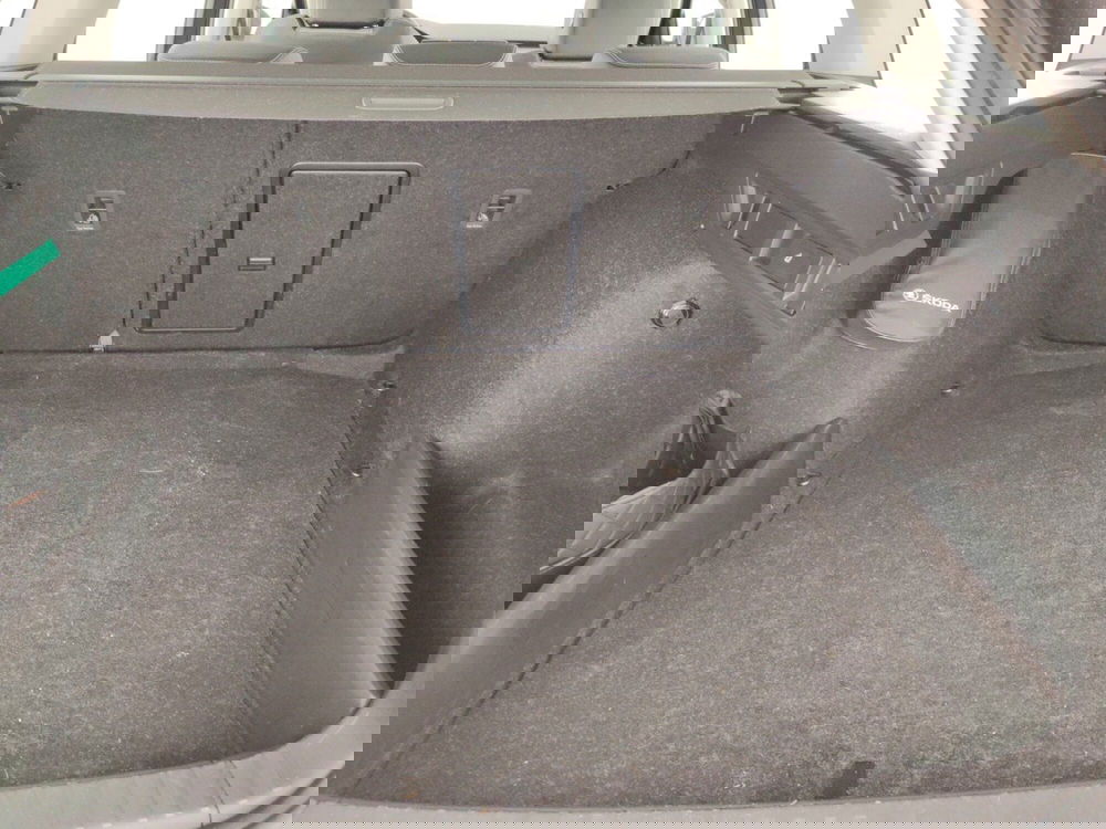 Skoda Octavia Station Wagon usata a Massa-Carrara (18)