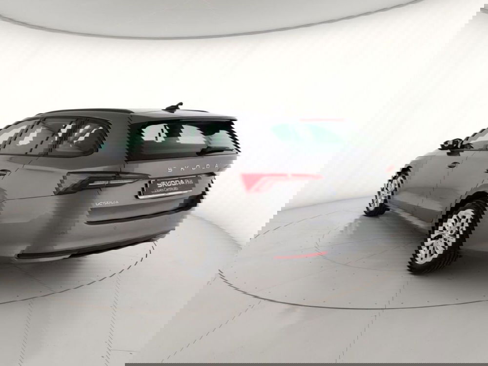 Skoda Octavia Station Wagon usata a Massa-Carrara (2)