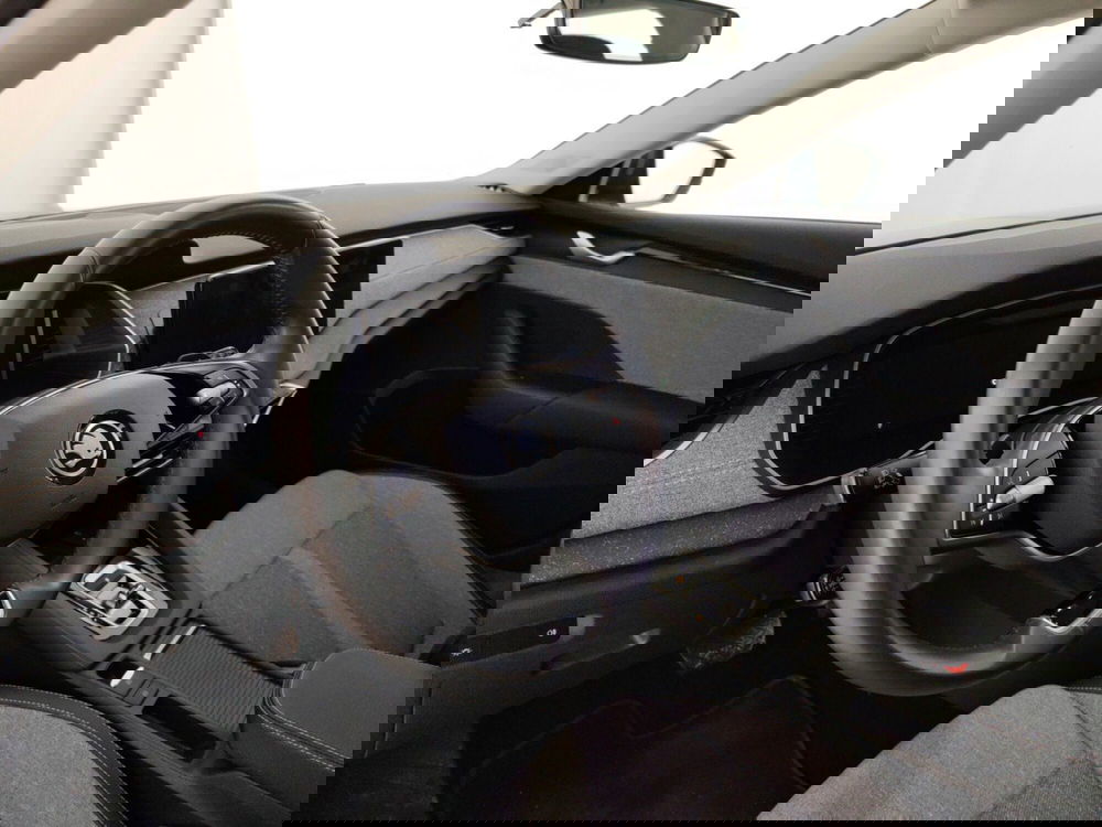 Skoda Octavia Station Wagon usata a Massa-Carrara (8)