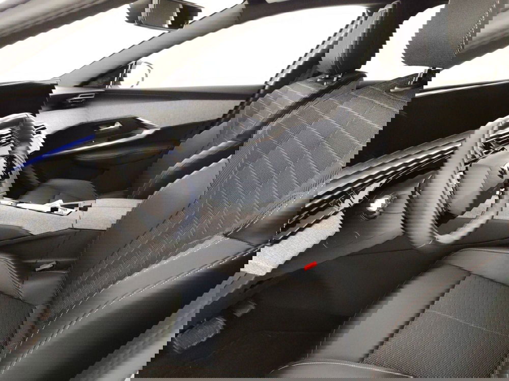 Peugeot 3008 usata a Massa-Carrara (7)