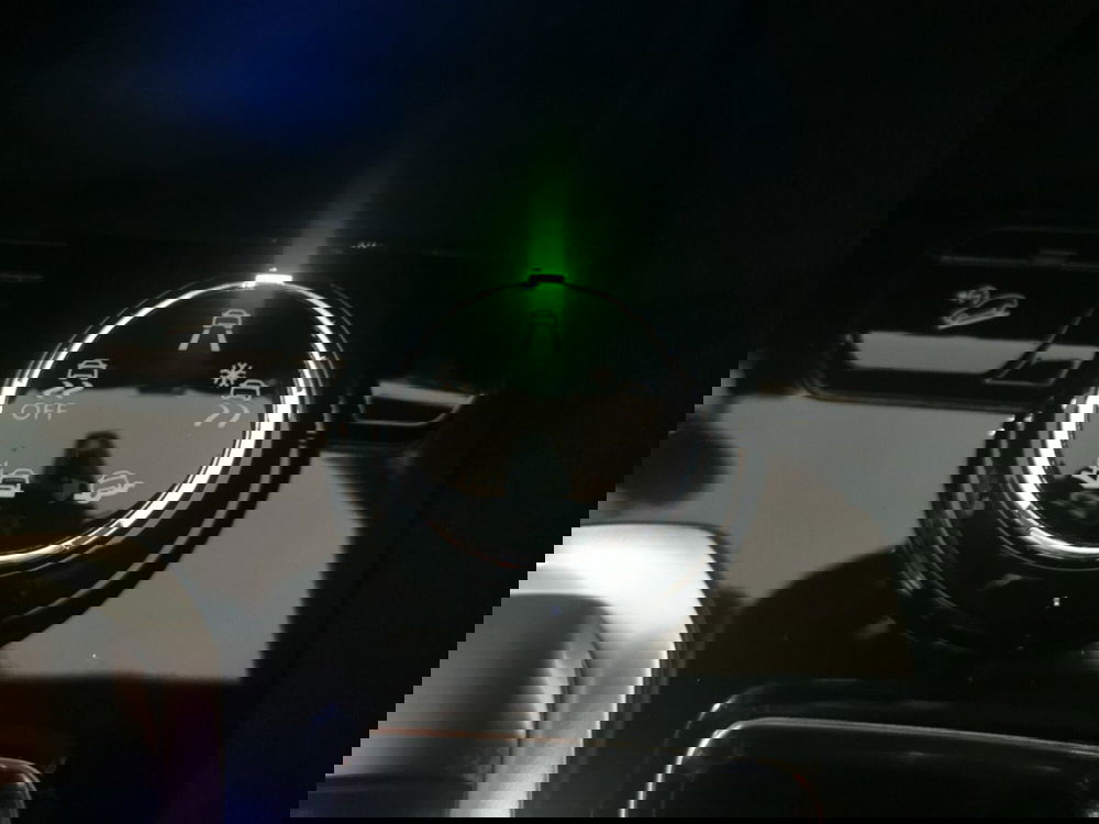 Peugeot 3008 usata a Taranto (16)