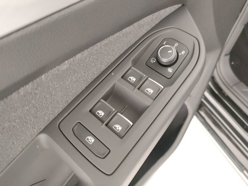 Volkswagen Golf Variant usata a Napoli (11)