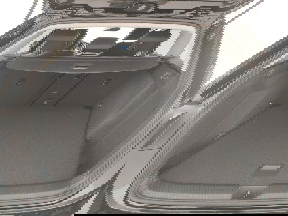 Volkswagen Golf Variant usata a Napoli (17)