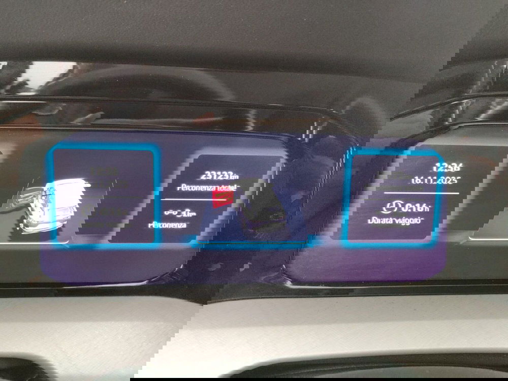 Volkswagen Golf Variant usata a Napoli (18)