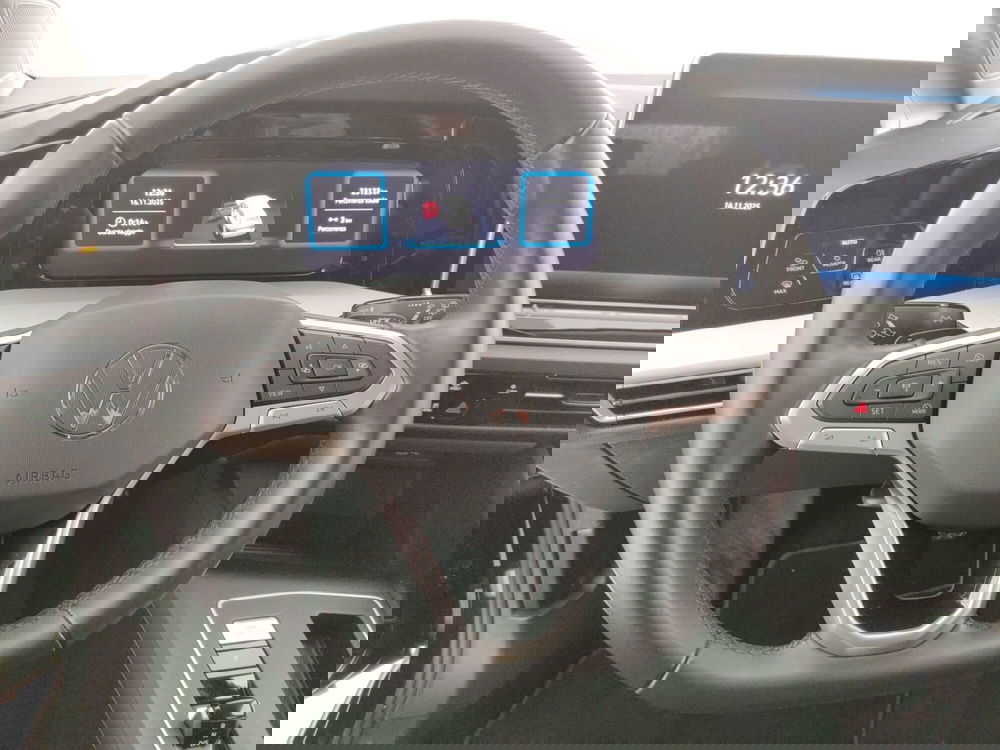 Volkswagen Golf Variant usata a Napoli (19)