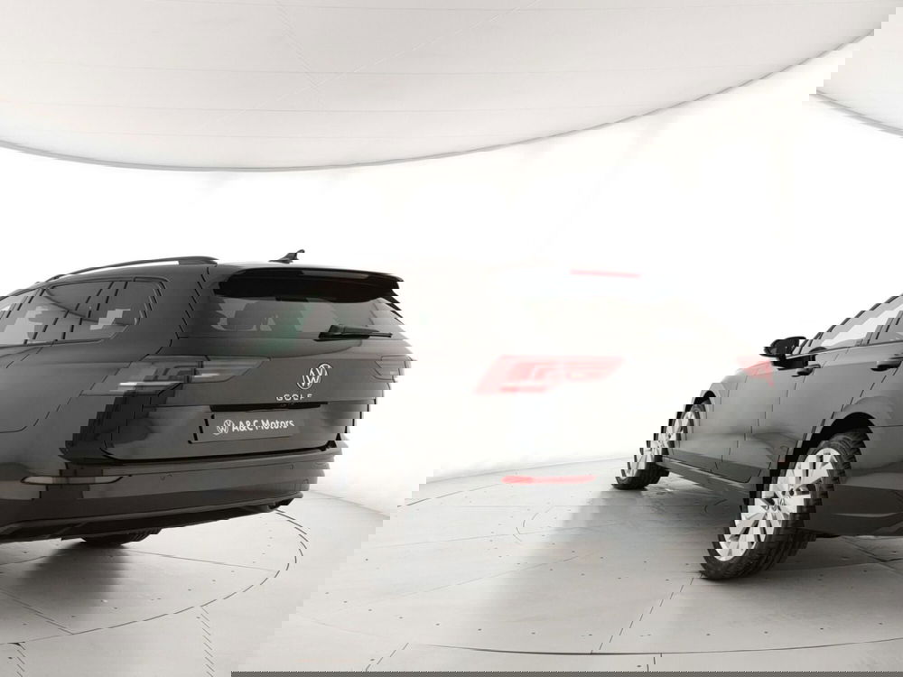 Volkswagen Golf Variant usata a Napoli (3)