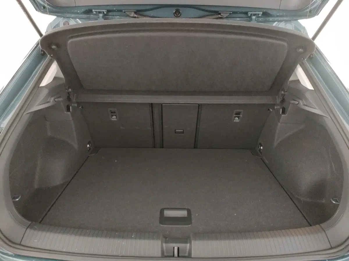 Volkswagen T-Roc usata a Napoli (11)