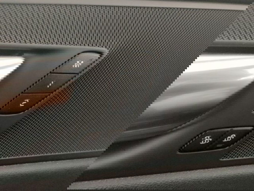 Volvo XC60 usata a Modena (18)