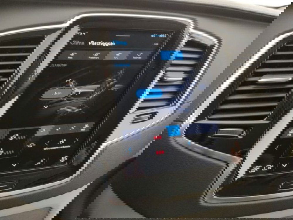 Volvo XC90 usata a Modena (16)