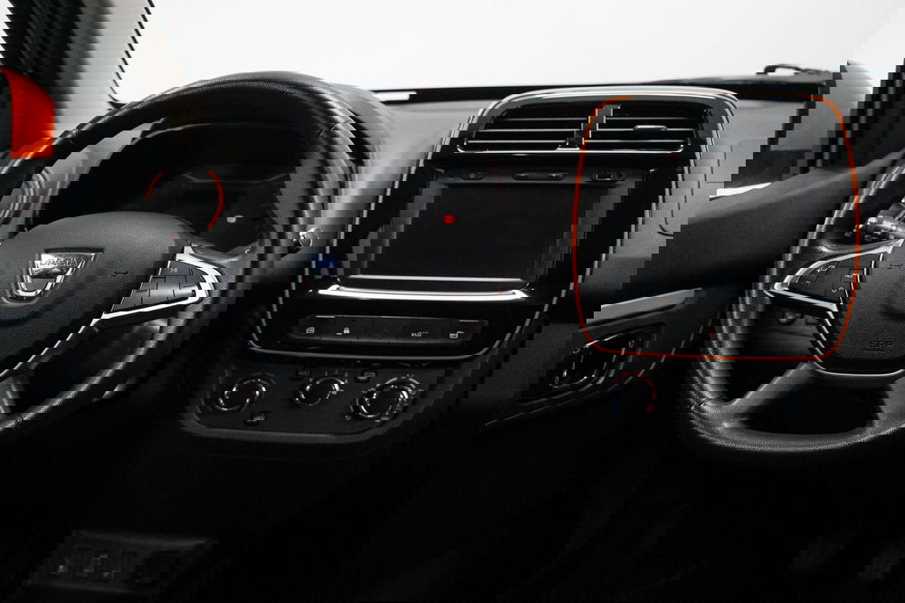 Dacia Spring usata a Varese (11)