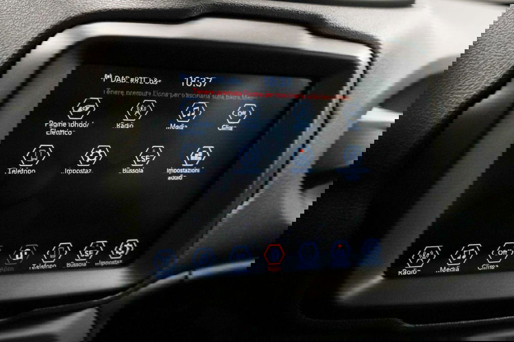 Jeep Renegade usata a Varese (13)