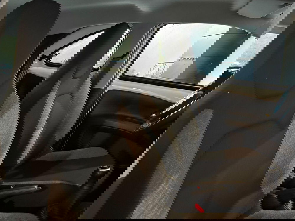 Toyota Aygo X usata a Monza e Brianza (16)