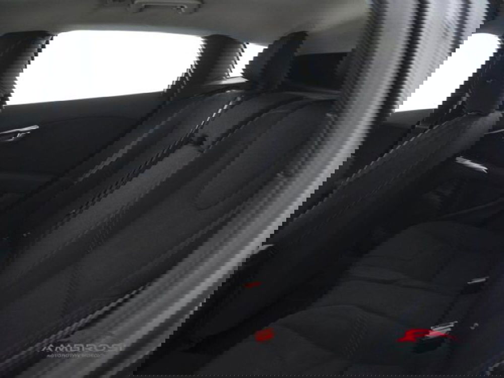 Volvo V40 usata a Perugia (10)