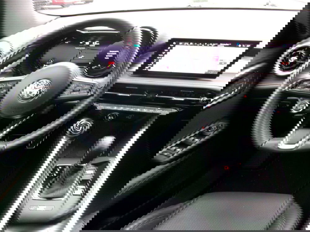 Alfa Romeo Tonale usata a Venezia (12)