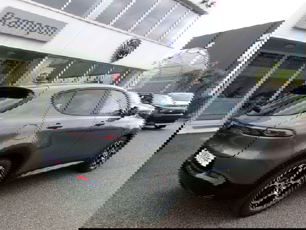 Alfa Romeo Tonale usata a Venezia (3)