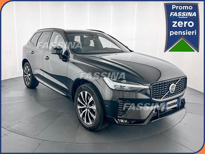 Volvo XC60 B5 AWD automatico Ultimate Dark del 2025 usata a Milano