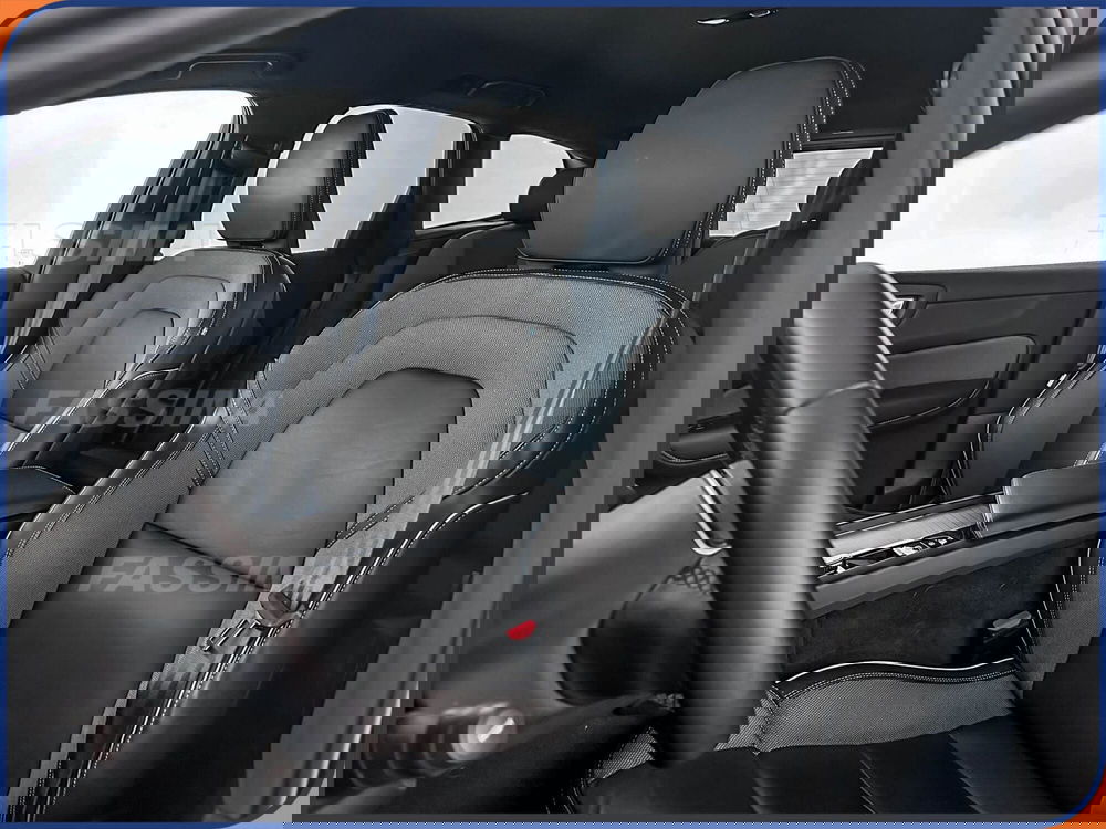 Volvo XC60 usata a Milano (8)