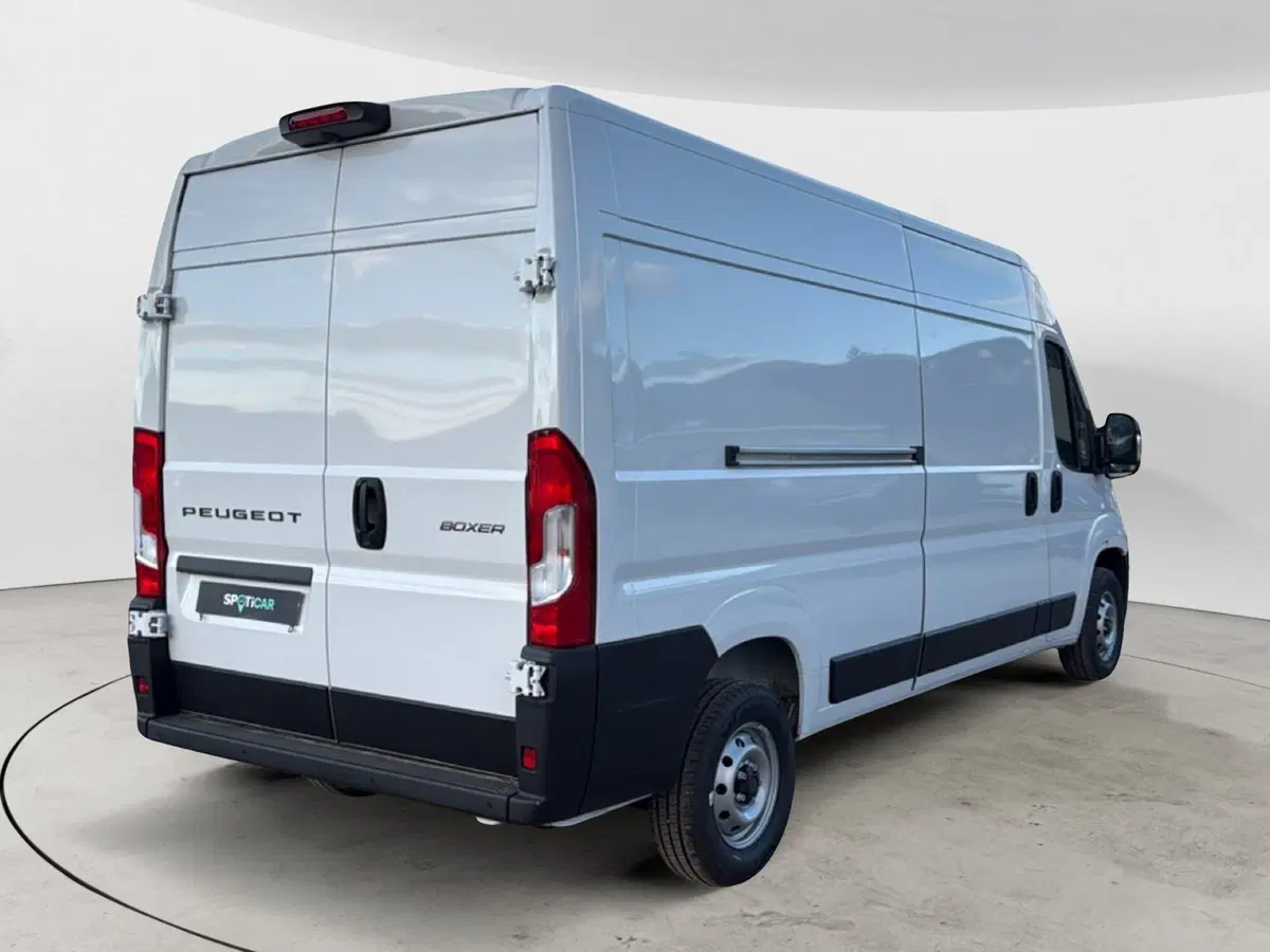 Peugeot Boxer Furgone nuova a Palermo (13)