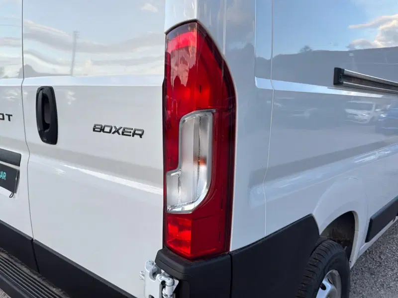 Peugeot Boxer Furgone nuova a Palermo (14)