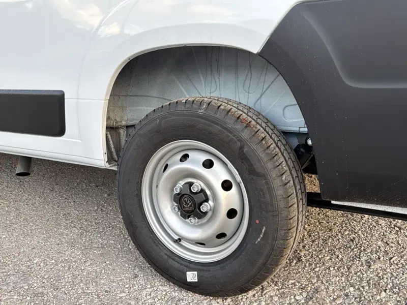 Peugeot Boxer Furgone nuova a Palermo (16)