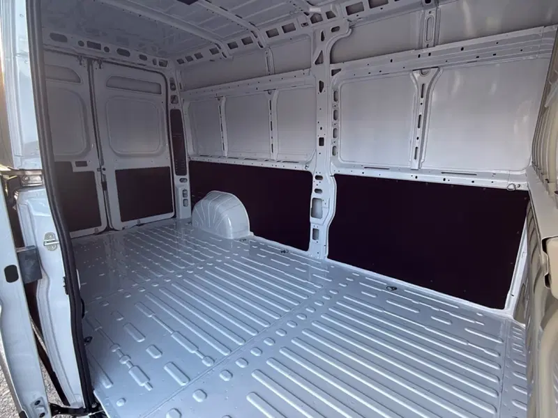 Peugeot Boxer Furgone nuova a Palermo (6)