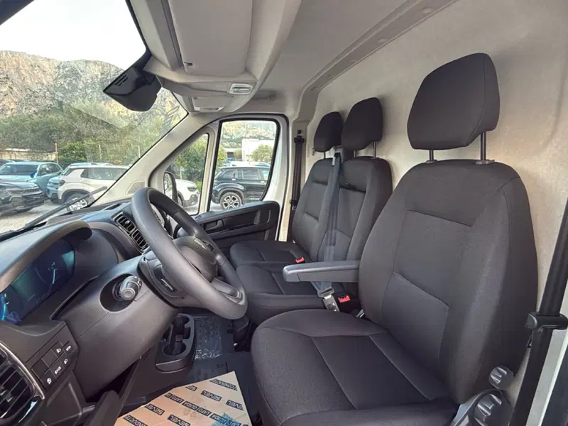 Peugeot Boxer Furgone nuova a Palermo (8)
