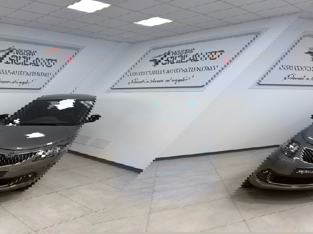 Lancia Ypsilon usata a Palermo