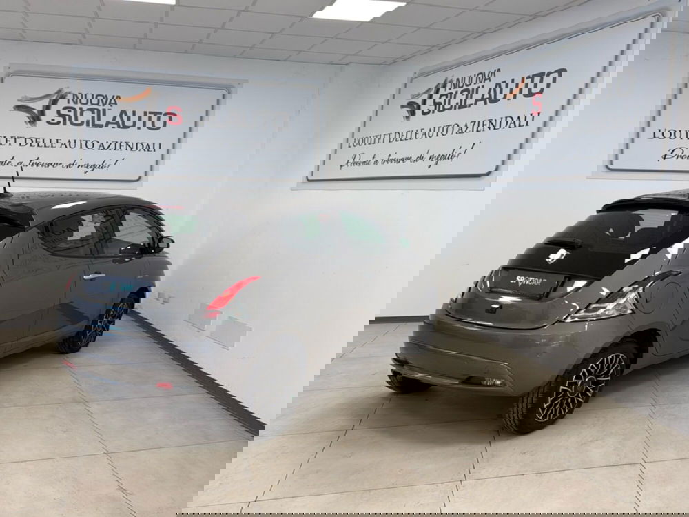 Lancia Ypsilon usata a Palermo (15)