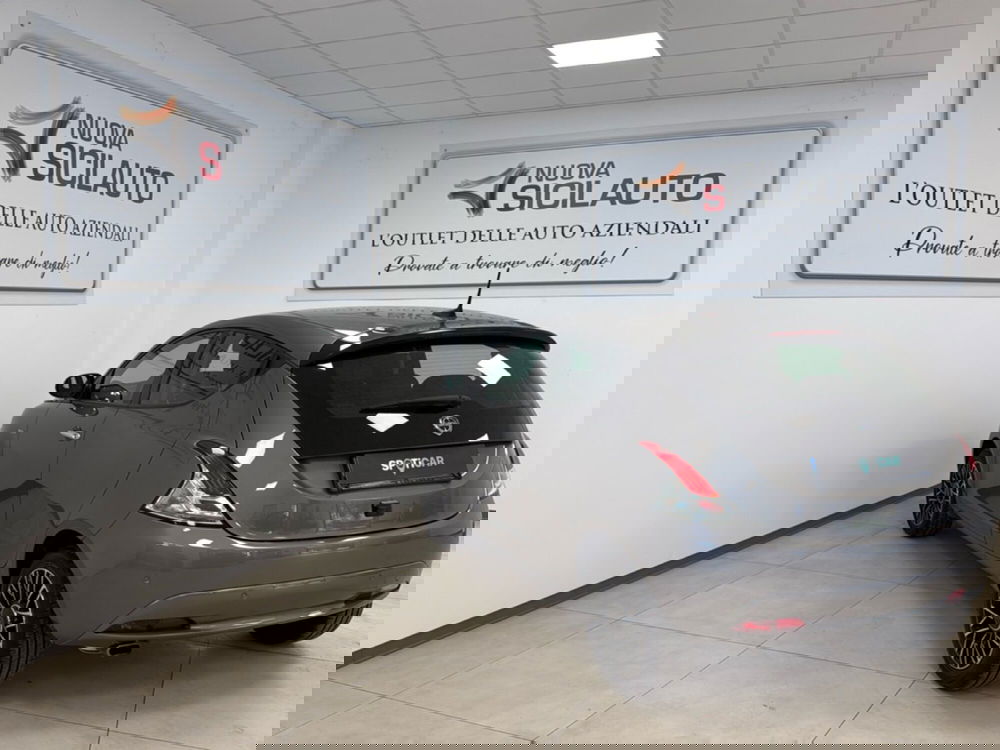 Lancia Ypsilon usata a Palermo (16)