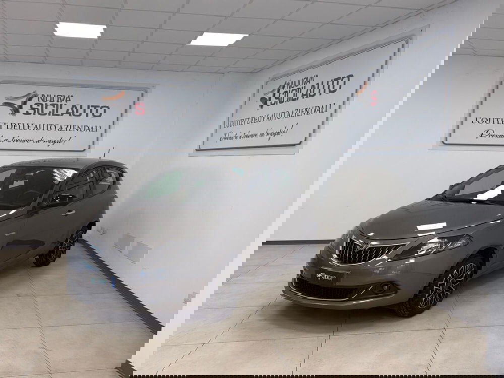 Lancia Ypsilon usata a Palermo (2)