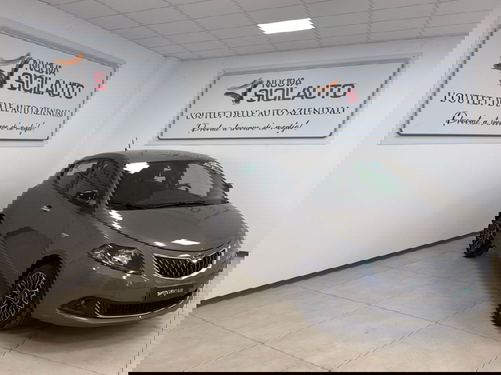 Lancia Ypsilon usata a Palermo (3)