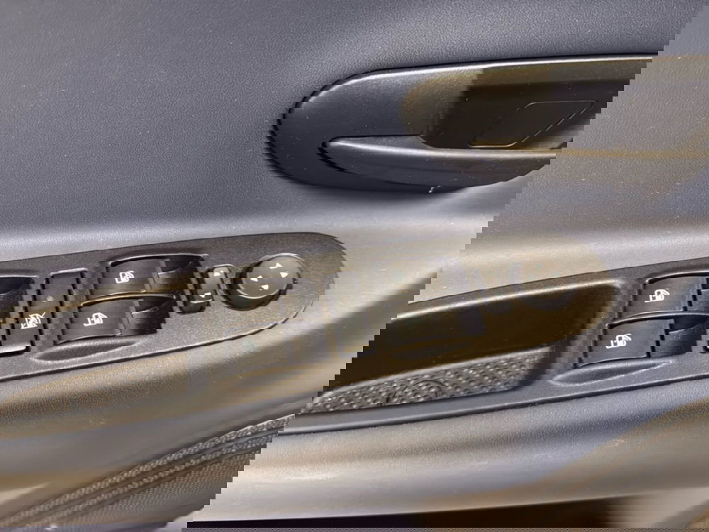 Lancia Ypsilon usata a Palermo (7)