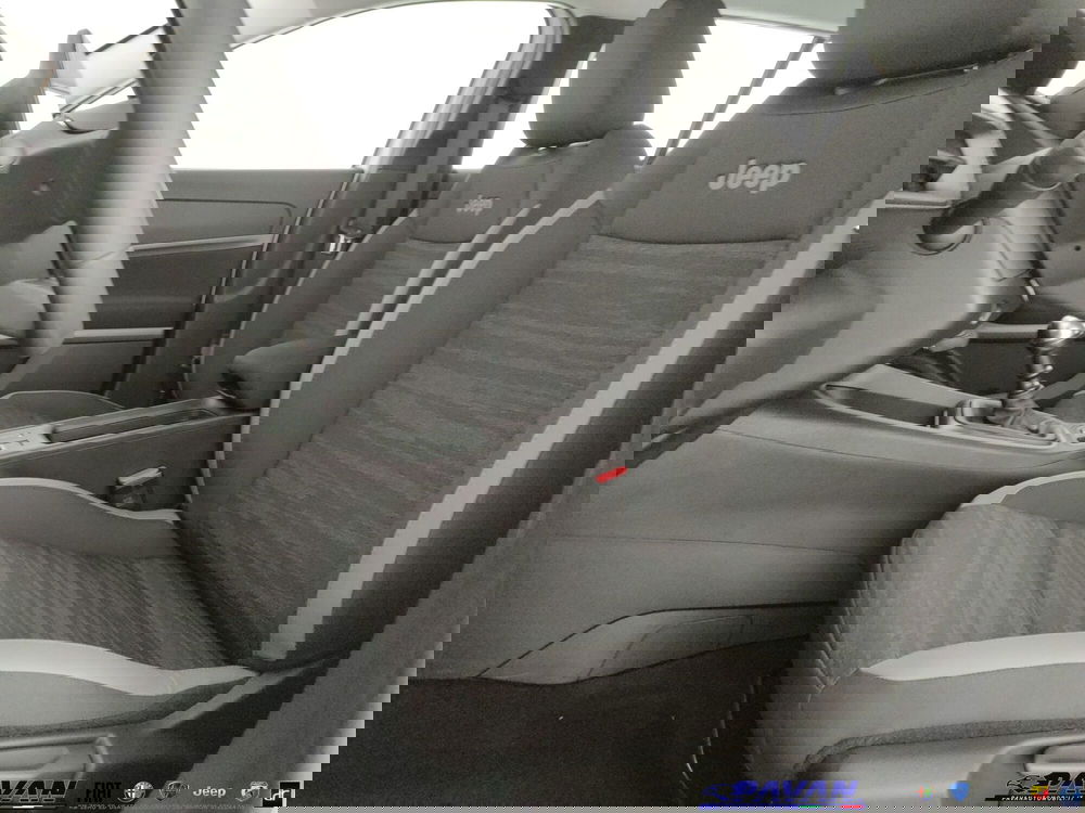 Jeep Avenger nuova a Padova (10)