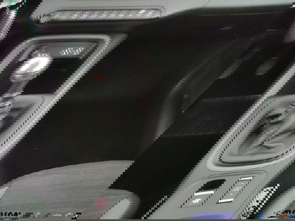 Jeep Avenger nuova a Padova (16)