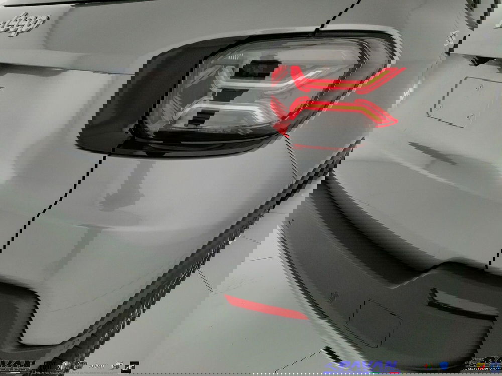 Jeep Avenger nuova a Padova (17)