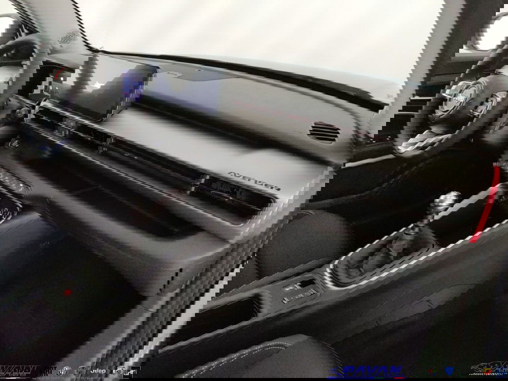 Jeep Avenger nuova a Padova (7)