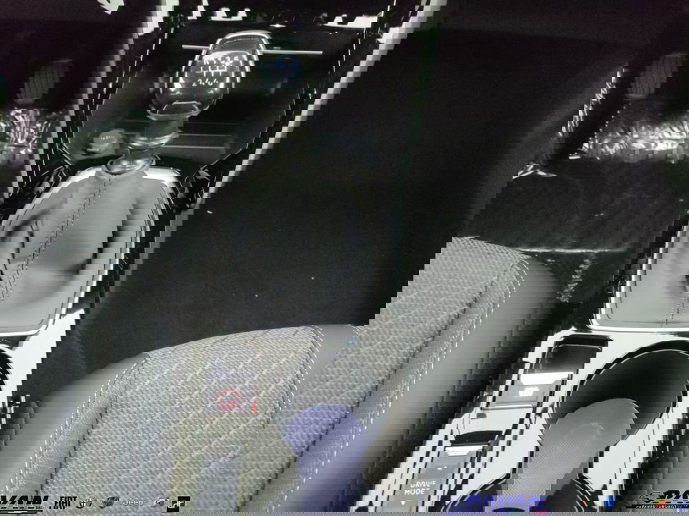 Peugeot 2008 nuova a Padova (14)