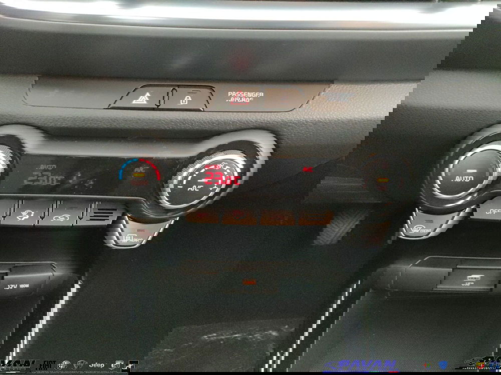 Kia Stonic nuova a Padova (18)
