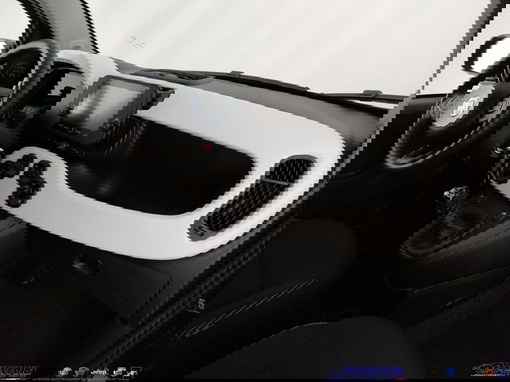 Fiat Panda Cross nuova a Padova (7)