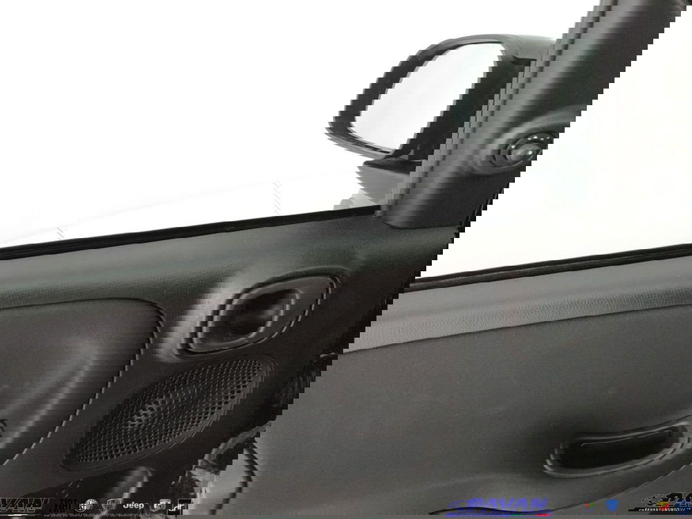 Fiat Panda Cross nuova a Padova (9)