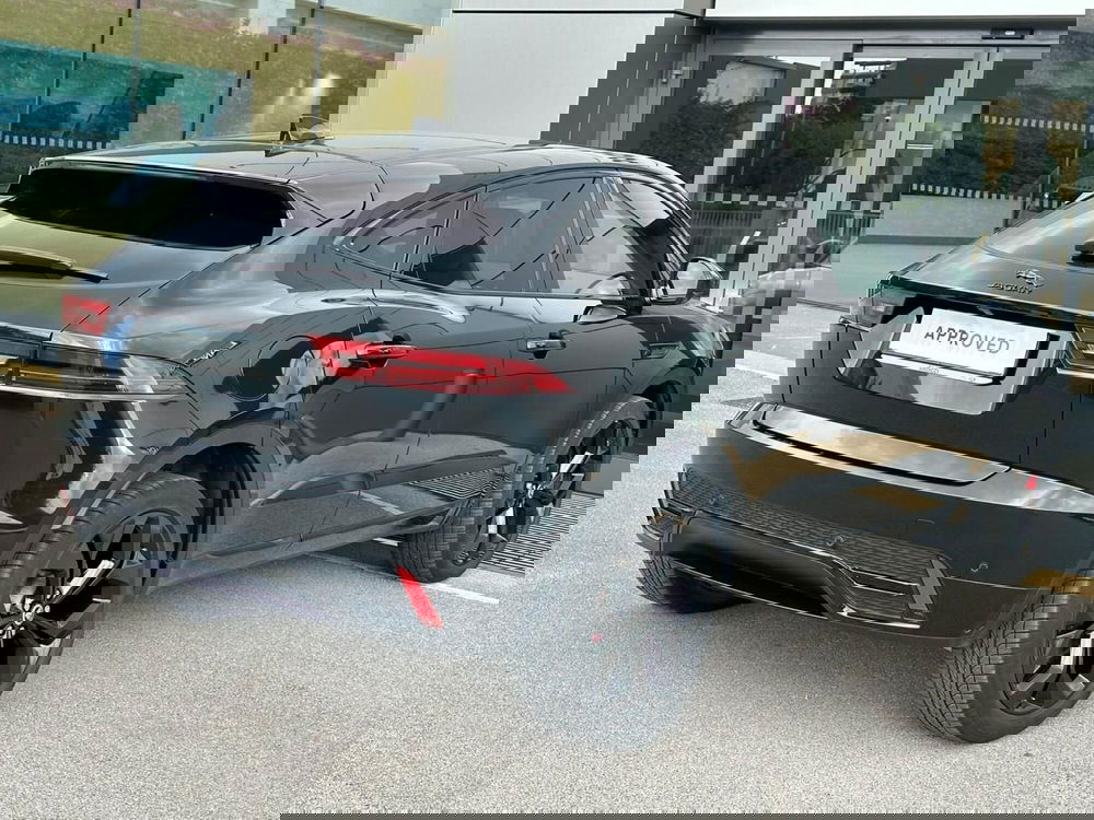 Jaguar E-Pace usata a Bari (2)