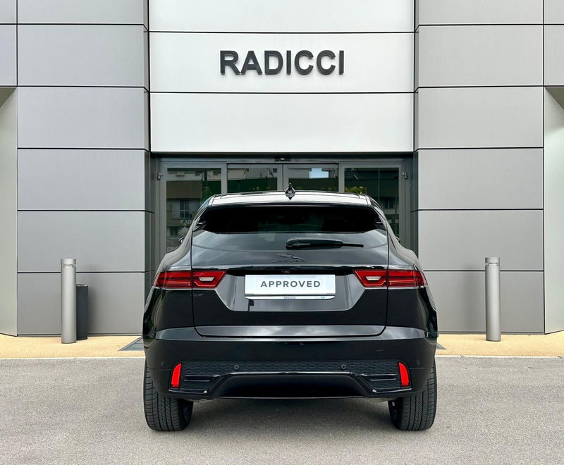 Jaguar E-Pace usata a Bari (7)