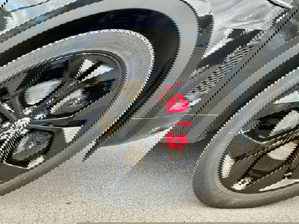 Jaguar E-Pace usata a Bari (9)