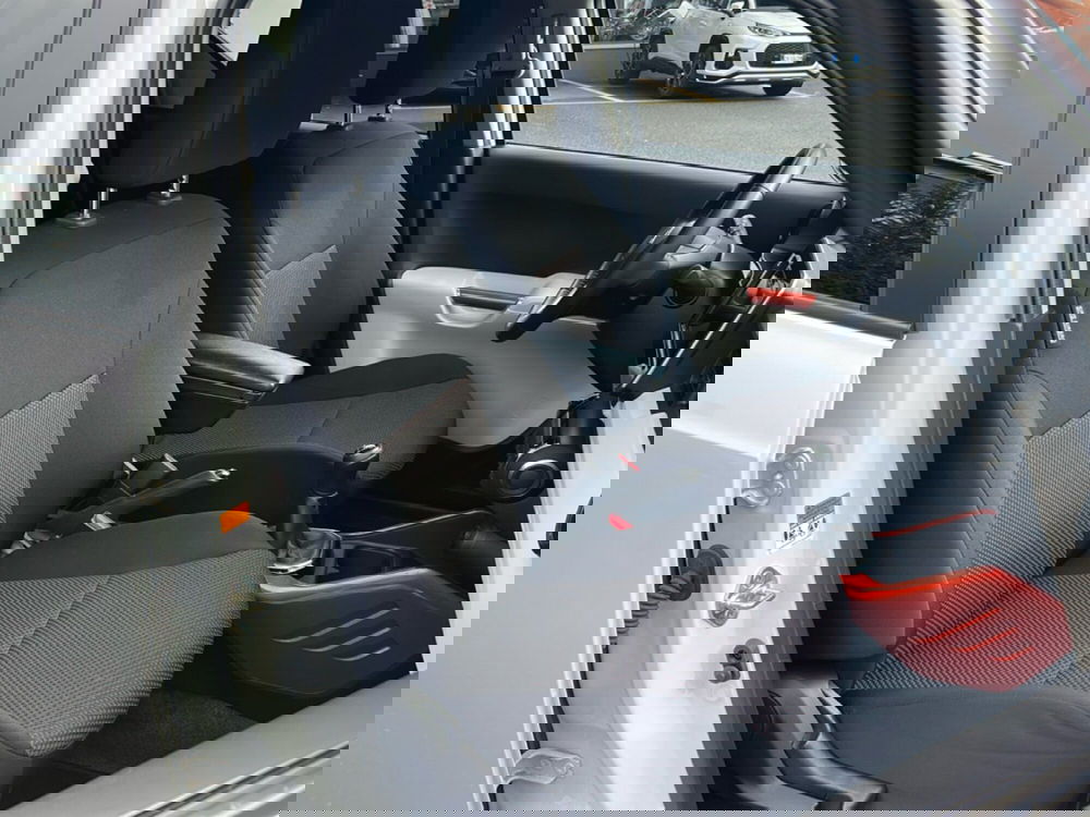 Suzuki Ignis usata a Vercelli (18)