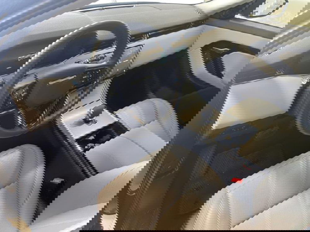 Land Rover Range Rover Evoque usata a Venezia (4)