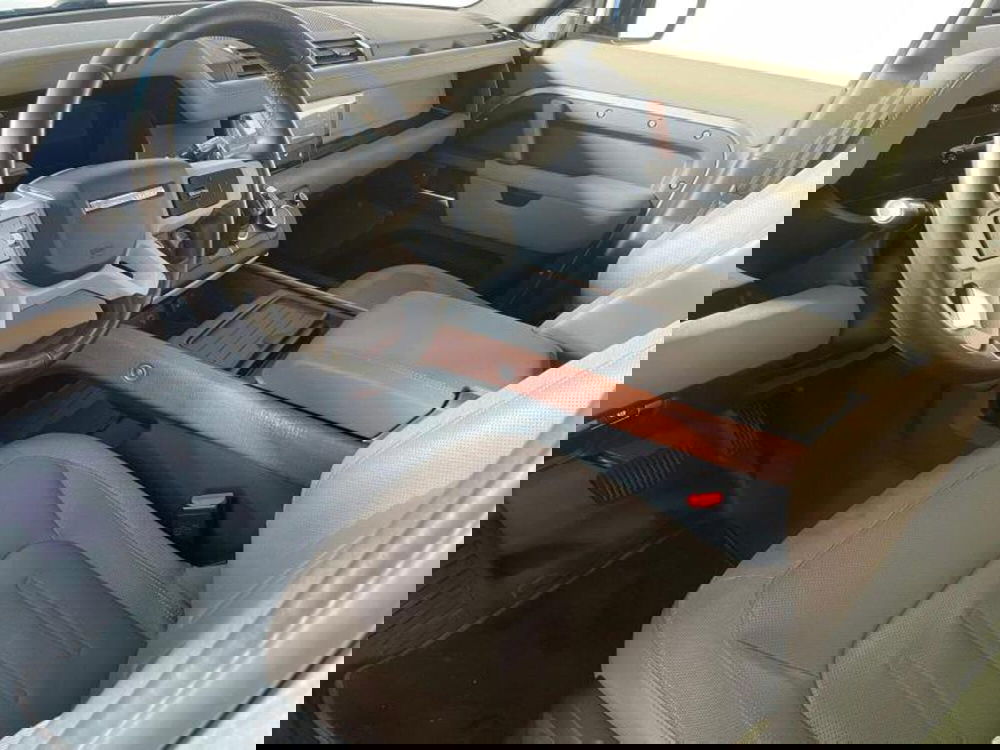 Land Rover Defender usata a Venezia (10)