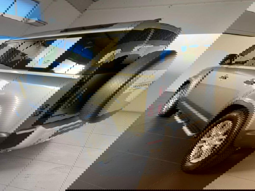 Land Rover Defender usata a Venezia (4)