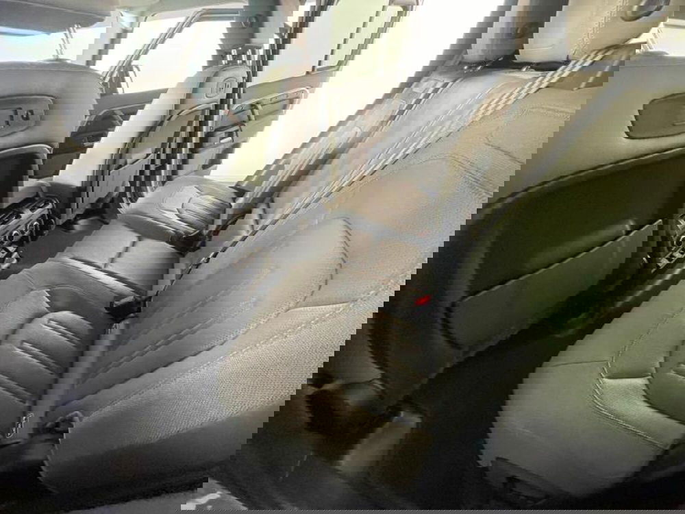 Land Rover Defender usata a Venezia (9)