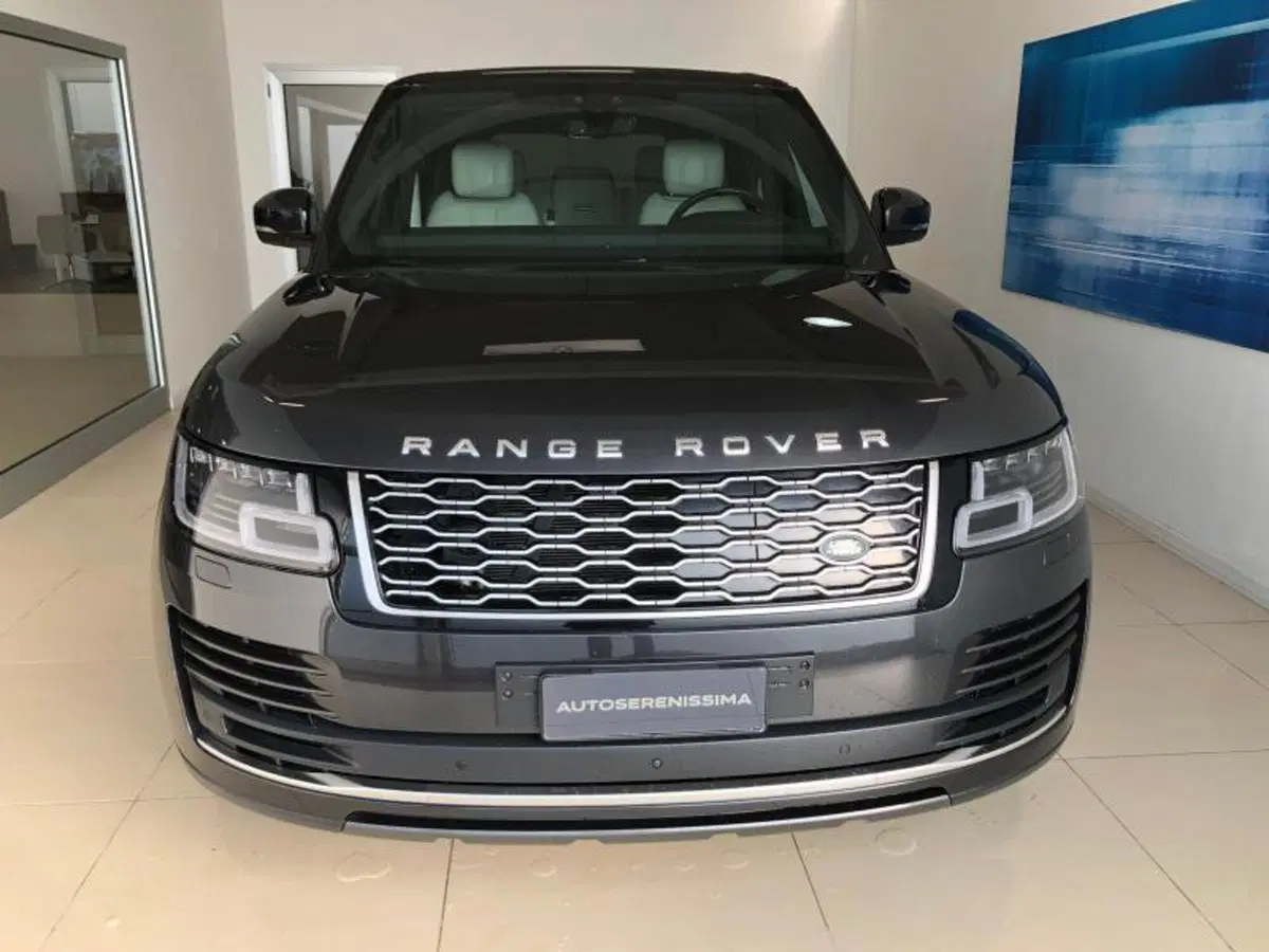 Land Rover Range Rover usata a Venezia (2)