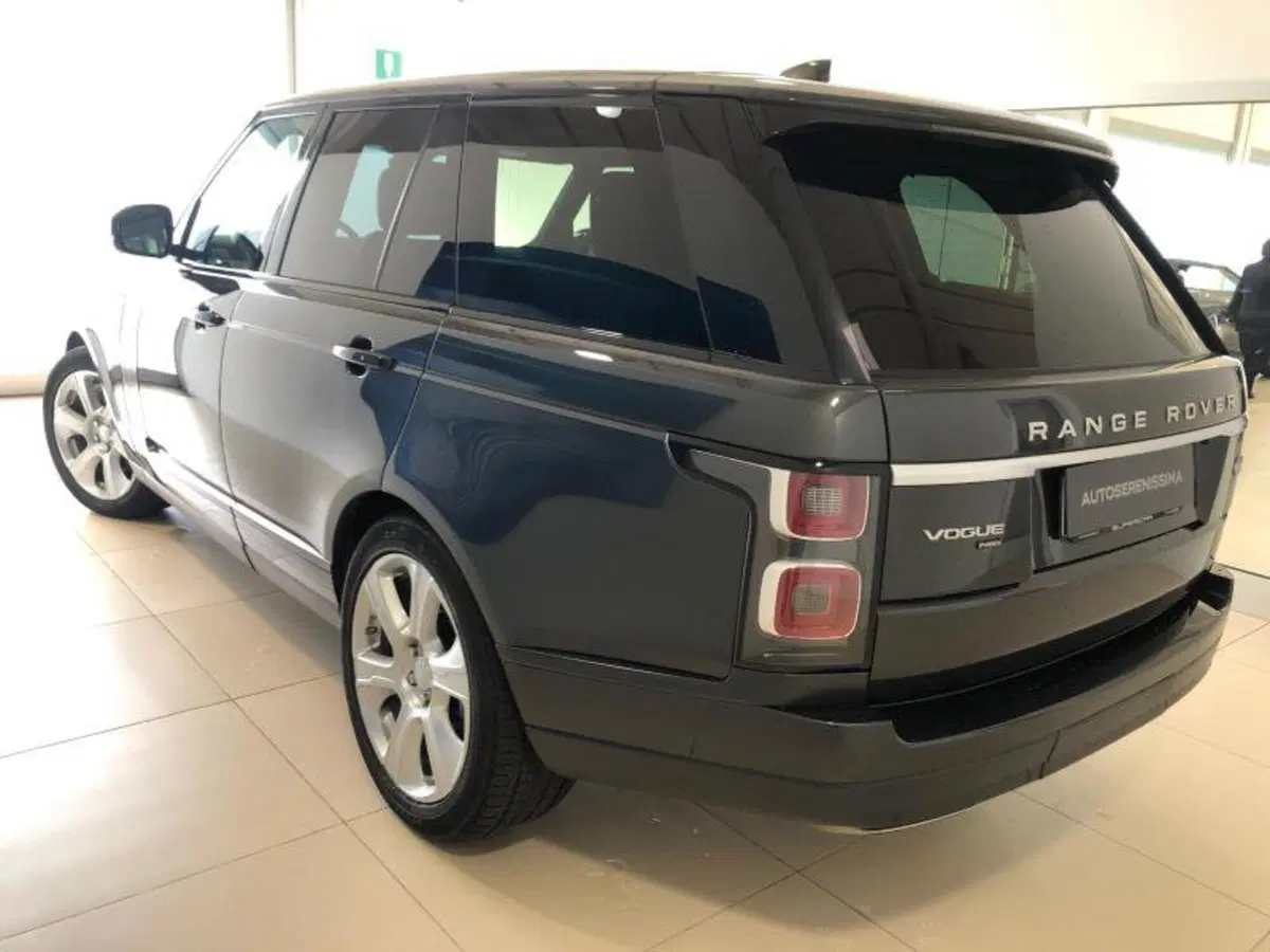 Land Rover Range Rover usata a Venezia (3)
